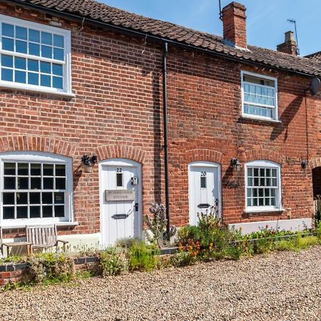 Puddingmoor Cottage Beccles Exterior photo